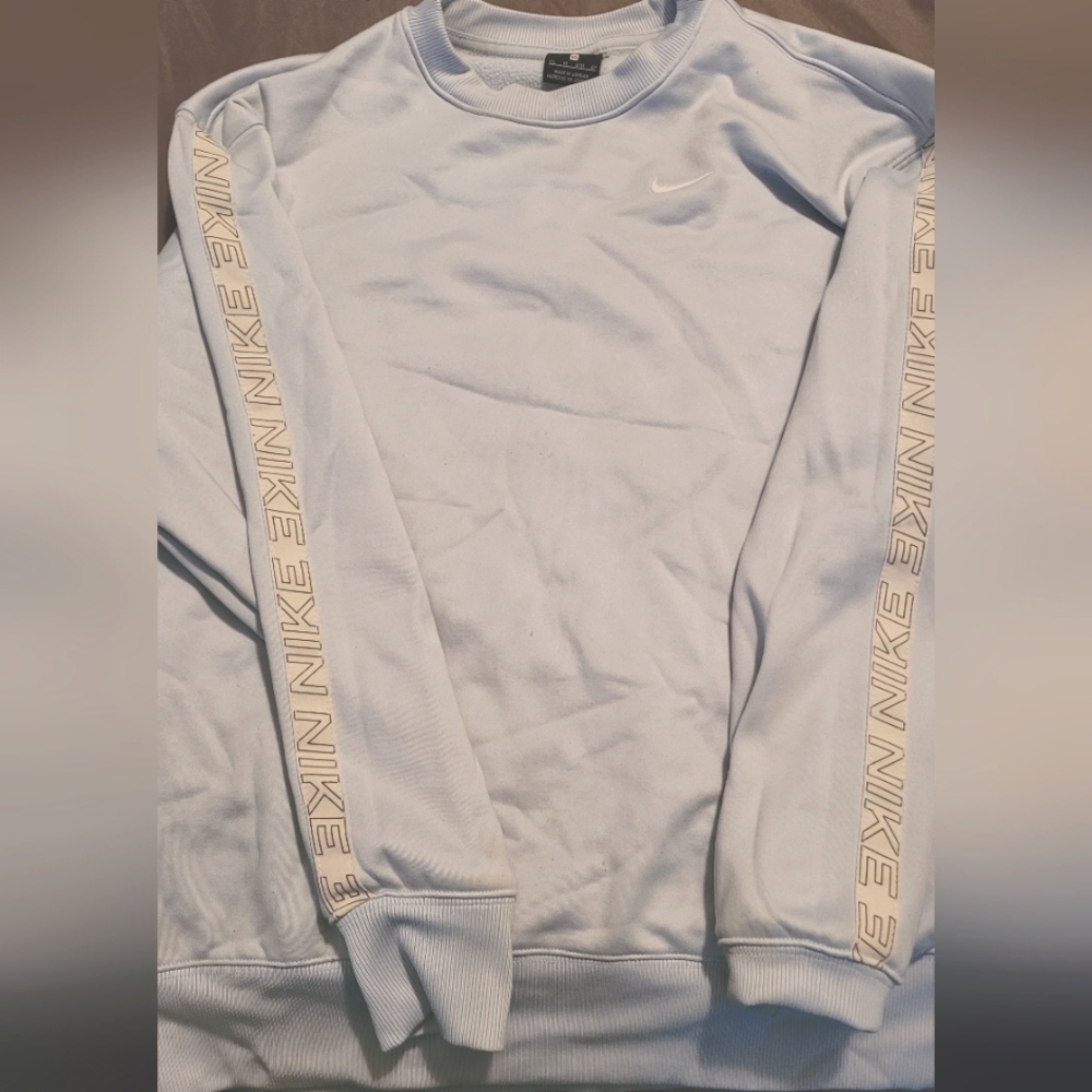 Nike crewneck sweatshirt